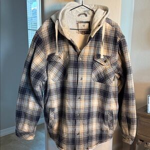 Legendary Whitetails Fleece lined Black and Tan Plaid Flannel Jacket